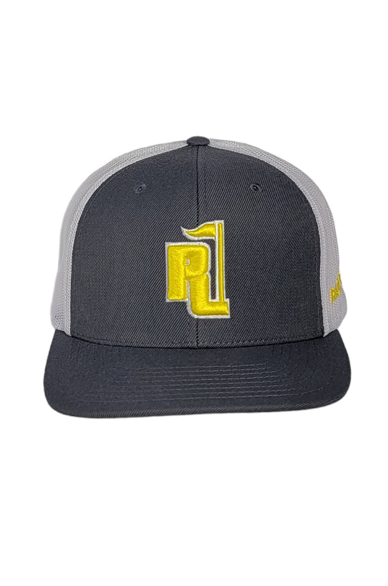 Raza Golf gray and white trucker